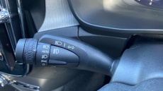 Volvo XC40 2.0 B4P Ultra Dark 5dr Auto Petrol Estate